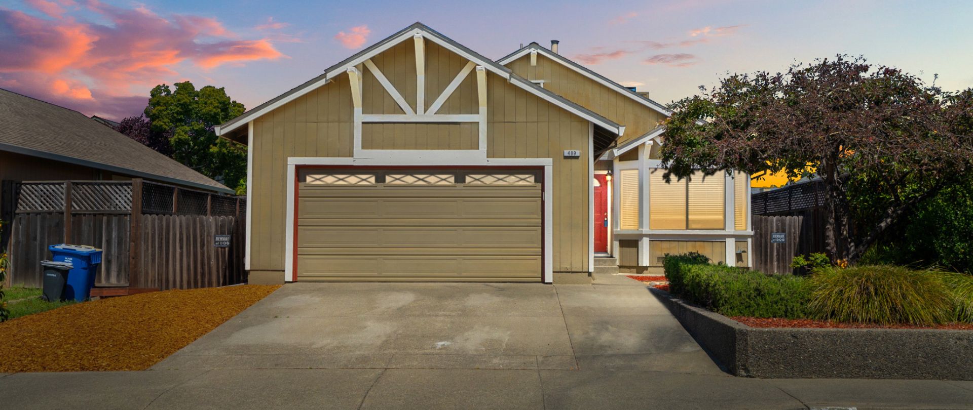 489 Pollard Way Featured Banner